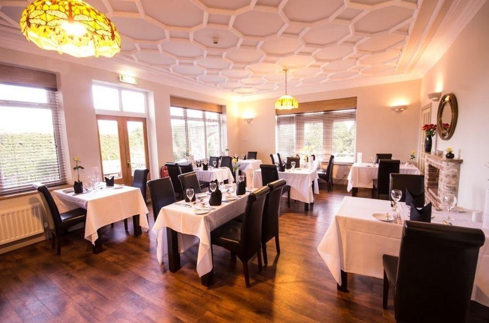 Heath Cottage Hotel Дьюсбері Екстер'єр фото