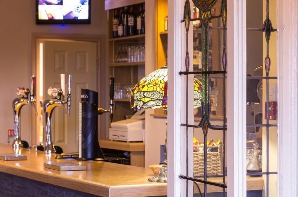 Heath Cottage Hotel Дьюсбері Екстер'єр фото