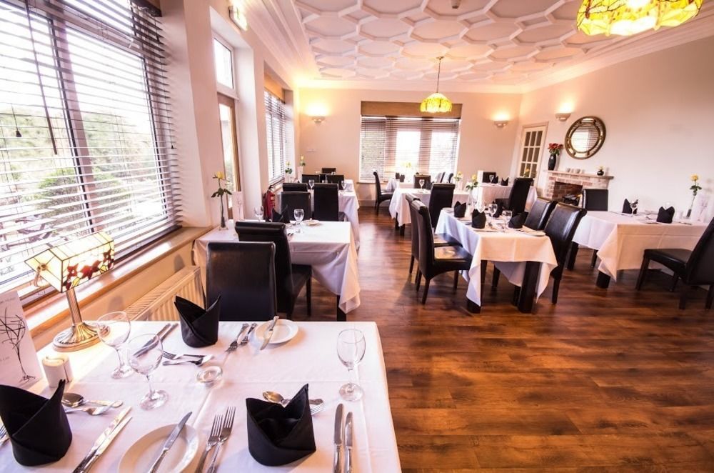 Heath Cottage Hotel Дьюсбері Екстер'єр фото